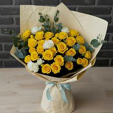 Букет цветов из:  Розы в Новой Адыгее