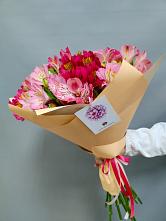 Букет цветов из:  Альстромерии в Новой Адыгее