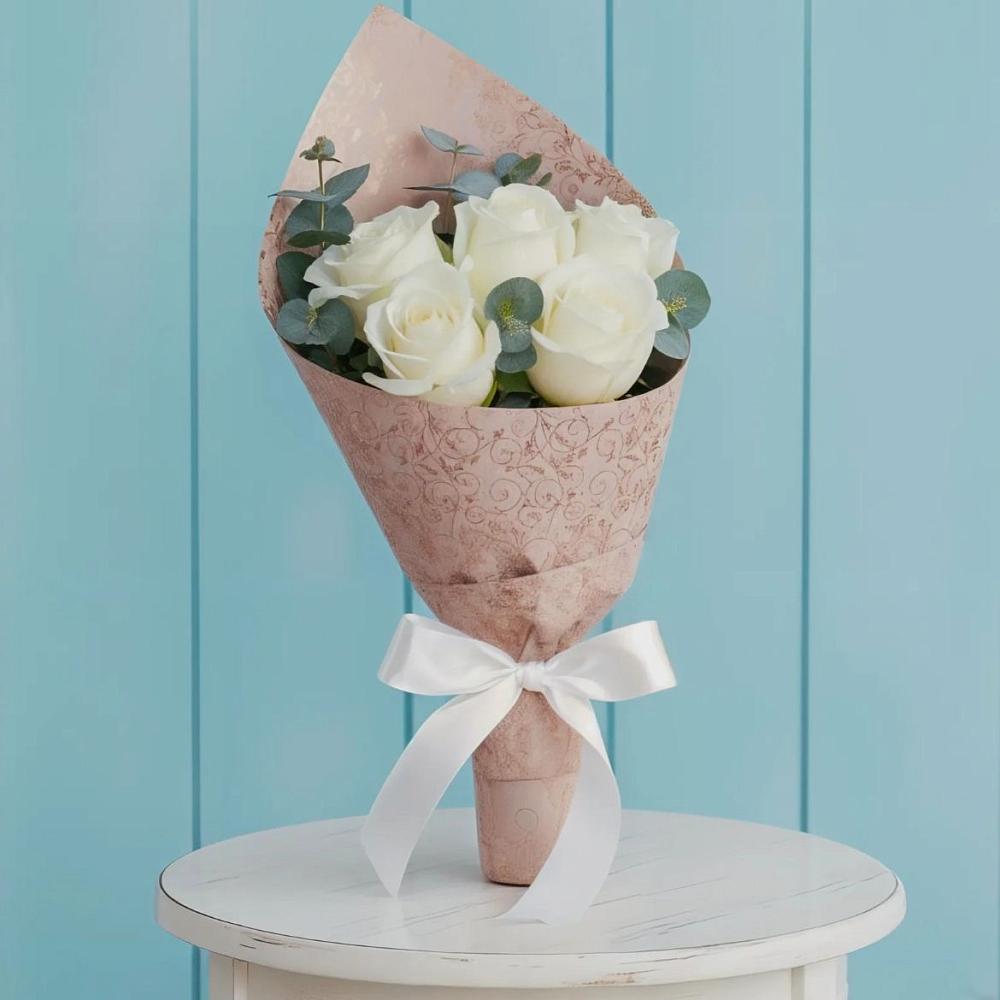 Букет цветов из: Розы в Новой Адыгее