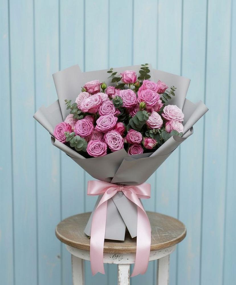 Букет цветов из: Розы в Новой Адыгее