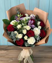 Букет цветов из:  Розы и Альстромерии в Новой Адыгее