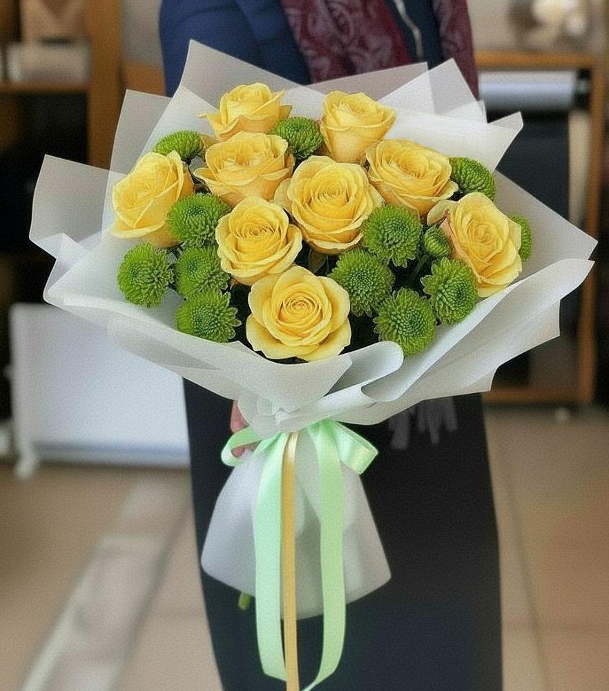 Букет цветов из: Хризантемы и Розы в Новой Адыгее