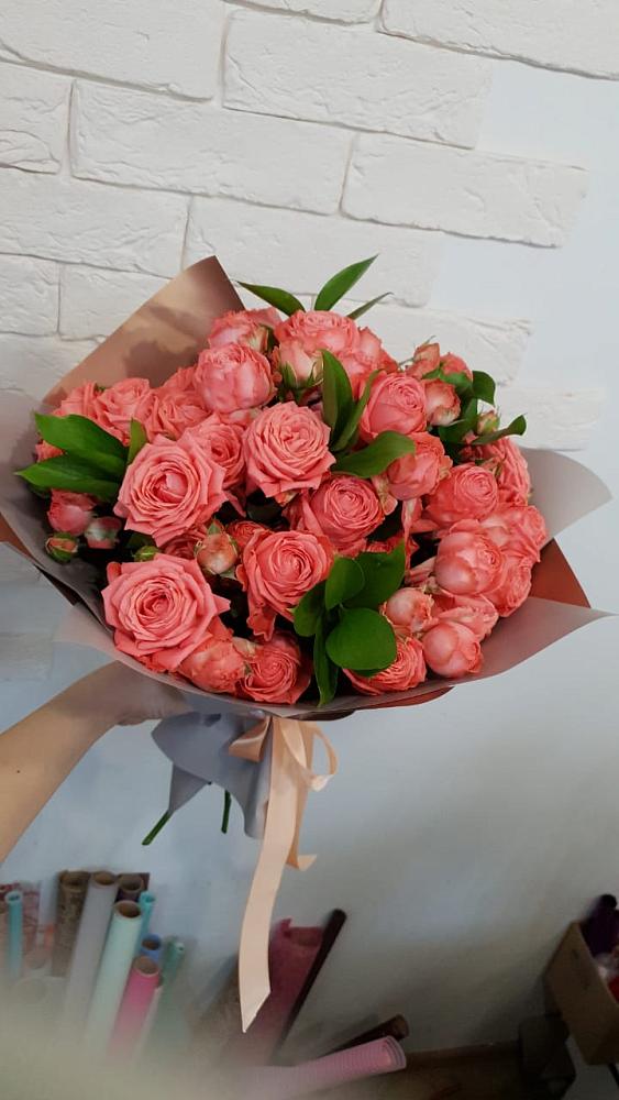 Букет цветов из: Розы в Новой Адыгее