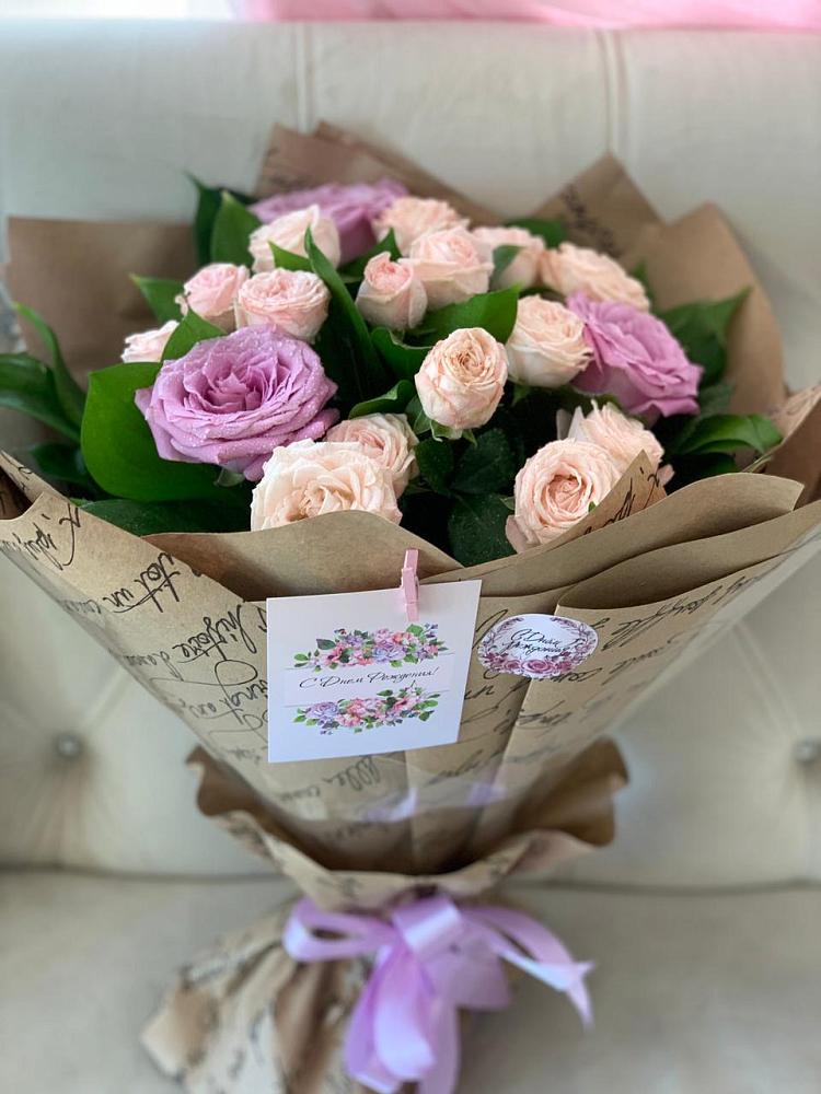 Букет цветов из: Розы в Новой Адыгее