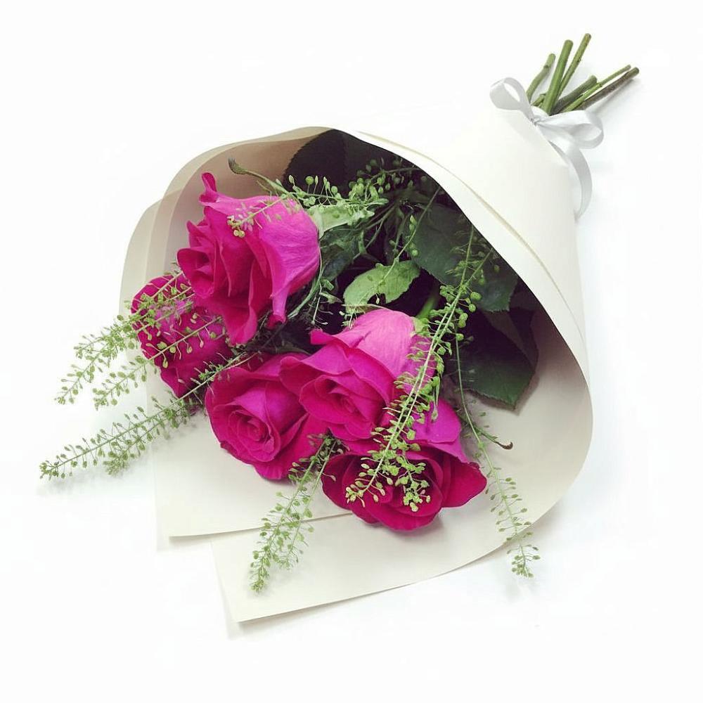 Букет цветов из: Розы в Новой Адыгее