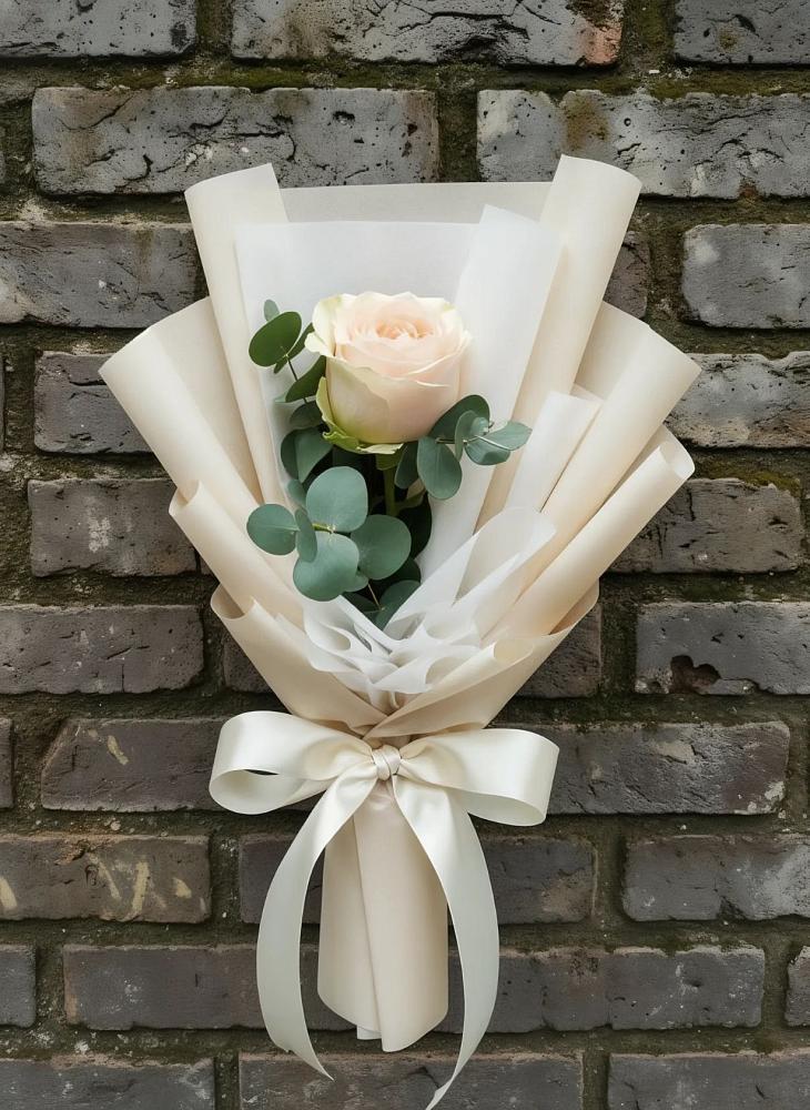 Букет цветов из: Розы в Новой Адыгее