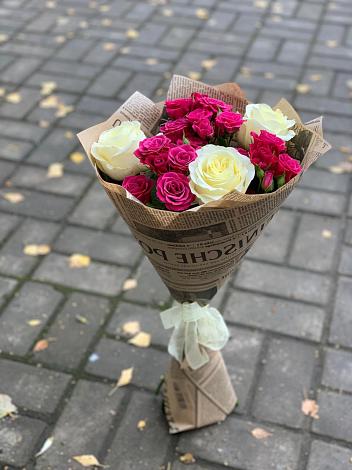 Букет цветов из: Розы в Новой Адыгее