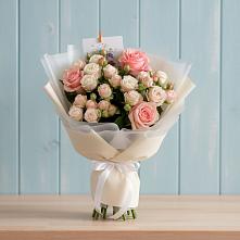 Букет цветов из:  Розы в Новой Адыгее
